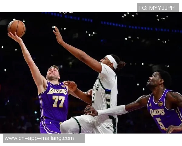 湖人对阵雄鹿精彩比赛录像回顾与分析让我们重温经典瞬间